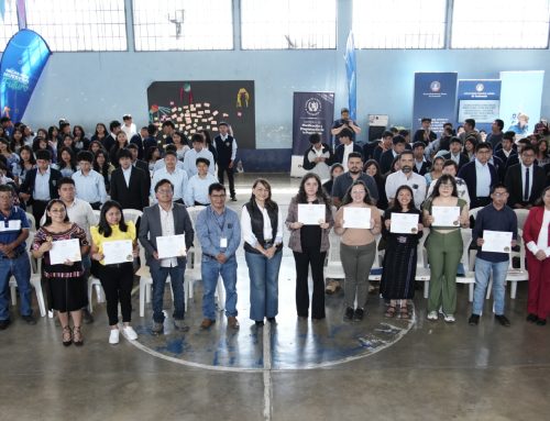 Festejamos al primer grupo de becarios del programa Becas por Nuestro Futuro