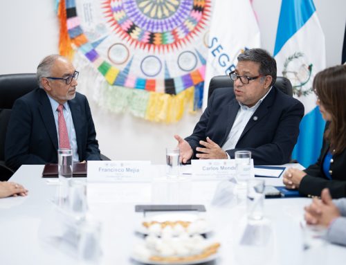SEGEPLAN y UNIS firman acuerdo para abrir más oportunidades de estudio a la juventud guatemalteca