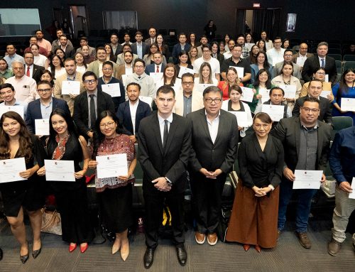 Becan a más de 300 guatemaltecos para cursar maestrías en España